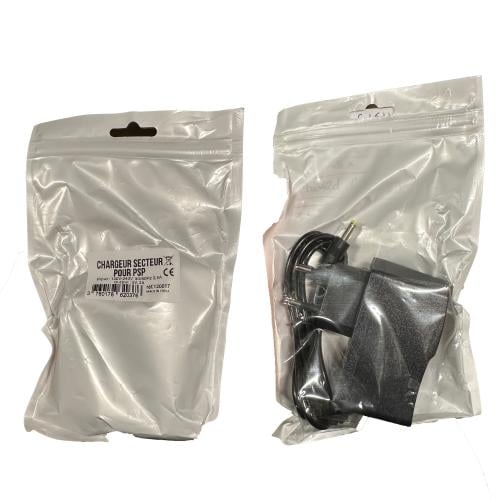 Trade Invaders AC Charger PSP 1000/2000/3000 (in F&G bag + label)