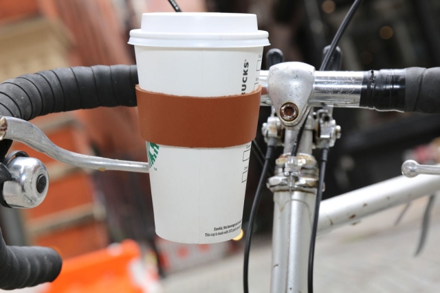 Kikkerland Leather Bike Cup Holder (BB48)