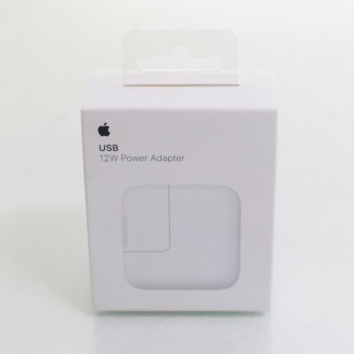 Apple 12W USB Strömadapter, iPad, iPhone, vit (MD836ZM/A) in the group SMARTPHONE & TABLETS / Chargers & Cables / Wall charger / Wall charger USB at TP E-commerce Nordic AB (38-34705)