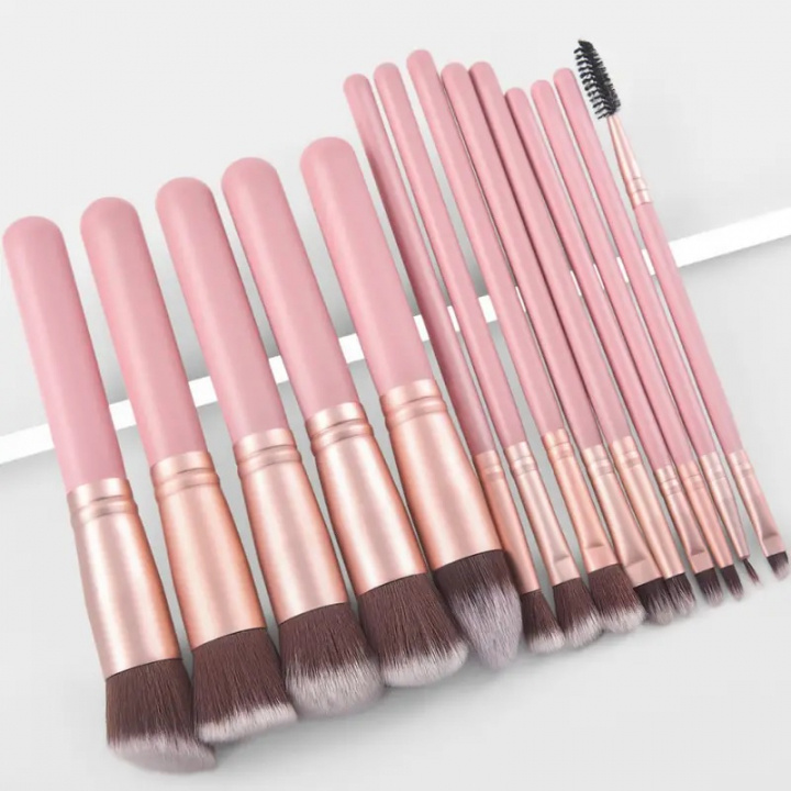 Set of 14 Makeup Brushes, Pink in the group BEAUTY & HEALTH / Makeup / Tools & Make up set / Brushes at TP E-commerce Nordic AB (38-84387)