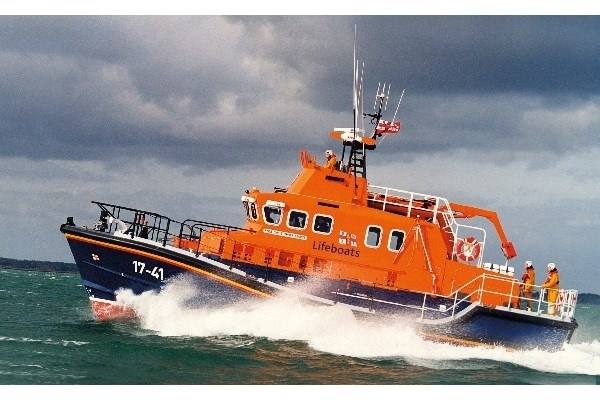 Airfix RNLI Severn Class Lifeboat 1:72 in the group Sport, leisure & Hobby / Hobby / Plastic models / Ships at TP E-commerce Nordic AB (A06378)