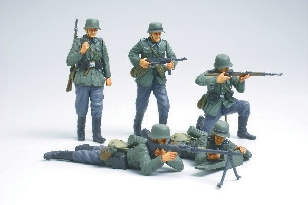 Tamiya 1/35 German infantry french campaign in the group Sport, leisure & Hobby / Hobby / Plastic models / Figures at TP E-commerce Nordic AB (A06453)