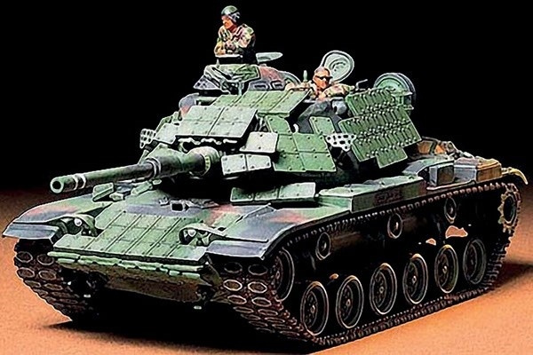 Tamiya 1/35 U.S.Marine M60A1 in the group Sport, leisure & Hobby / Hobby / Plastic models / Military vehicles (land) at TP E-commerce Nordic AB (A06521)