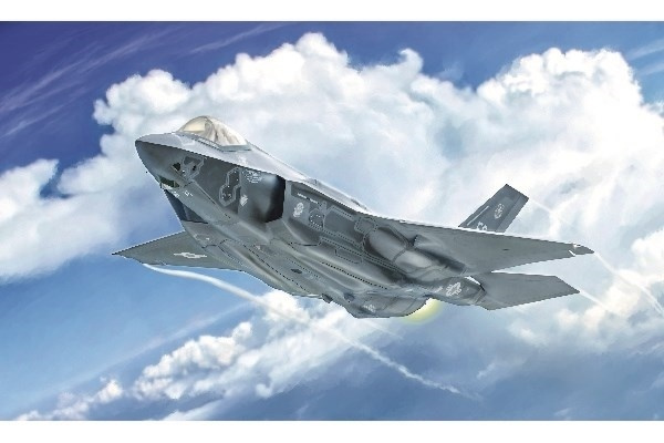 Italeri 1:72 F-35A F-35 A LIGHTNING II CTOL vers. 5 decals in the group Sport, leisure & Hobby / Hobby / Plastic models / Airplanes/Helicopters at TP E-commerce Nordic AB (A07185)