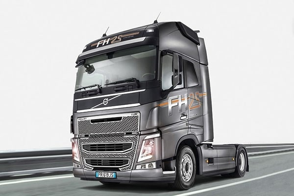 Italeri 1:24 Volvo FH4 Globetrotter XL in the group Sport, leisure & Hobby / Hobby / Plastic models / Cars at TP E-commerce Nordic AB (A07218)