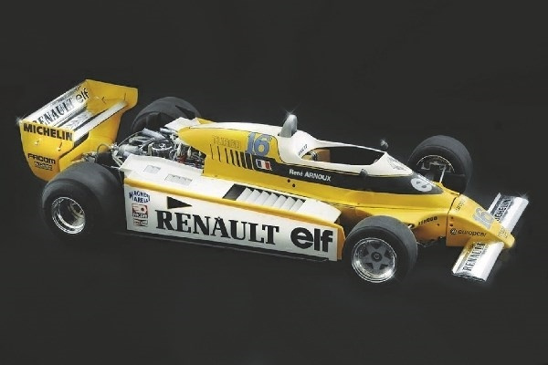 Italeri 1:12 Renault RE 23 Turbo F1 in the group Sport, leisure & Hobby / Hobby / Plastic models / Cars at TP E-commerce Nordic AB (A07250)