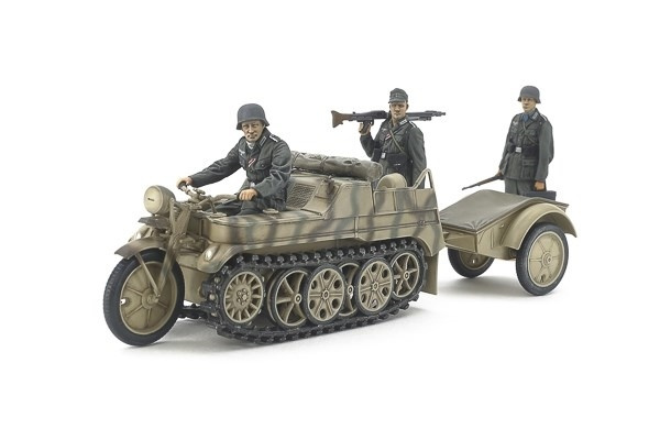 Tamiya 1/35 German Sd.Kfz.2 Kettenkraftrad (Mid-Productio in the group Sport, leisure & Hobby / Hobby / Plastic models / Military vehicles (land) at TP E-commerce Nordic AB (A07419)