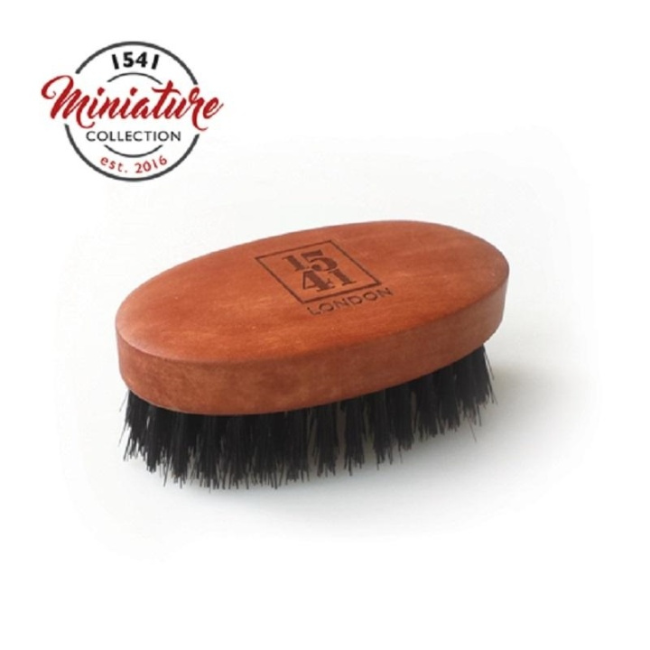 1541 London Mini Beard & Moustache Brush Pearwood in the group BEAUTY & HEALTH / Hair & Styling / Shaving & Trimming / Beard combs & Shaving brushes at TP E-commerce Nordic AB (A10180)