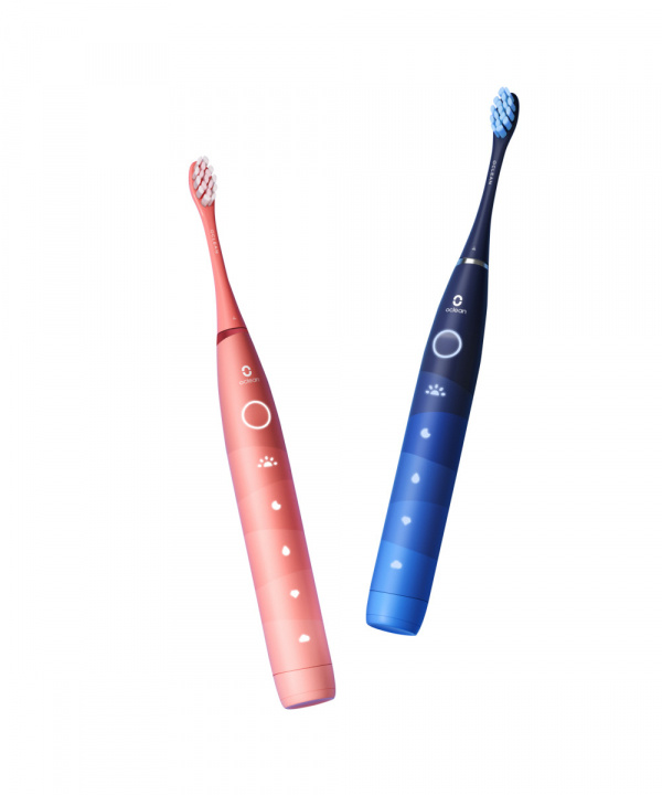 Oclean Electric Toothbrush Set DUO, Red & Blue in the group BEAUTY & HEALTH / Oral care / Electric toothbrushes at TP E-commerce Nordic AB (A22820)