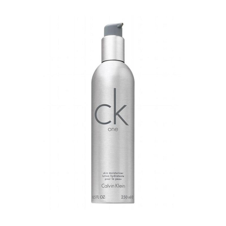 Calvin Klein CK One Skin Moisturizer 250ml in the group BEAUTY & HEALTH / Skin care / Body health / Body lotion at TP E-commerce Nordic AB (C04108)