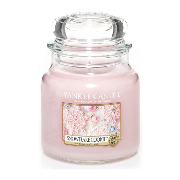 Yankee Candle Classic Small Jar Snowflake Cookie 104g in the group BEAUTY & HEALTH / Fragrance & Perfume / Other fragrances / Scented candles at TP E-commerce Nordic AB (C10994)