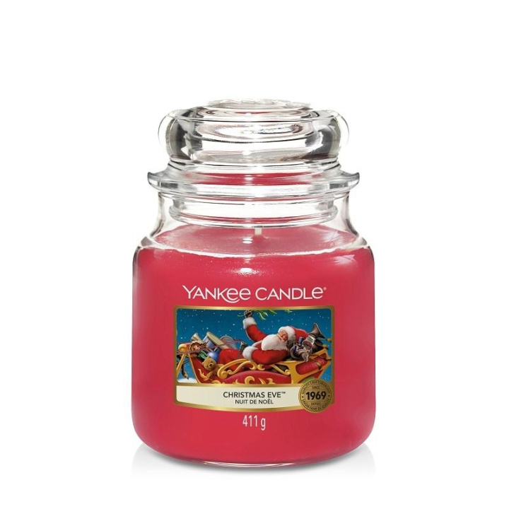 Yankee Candle Classic Medium Jar Christmas Eve 411g in the group BEAUTY & HEALTH / Fragrance & Perfume / Other fragrances / Scented candles at TP E-commerce Nordic AB (C11249)