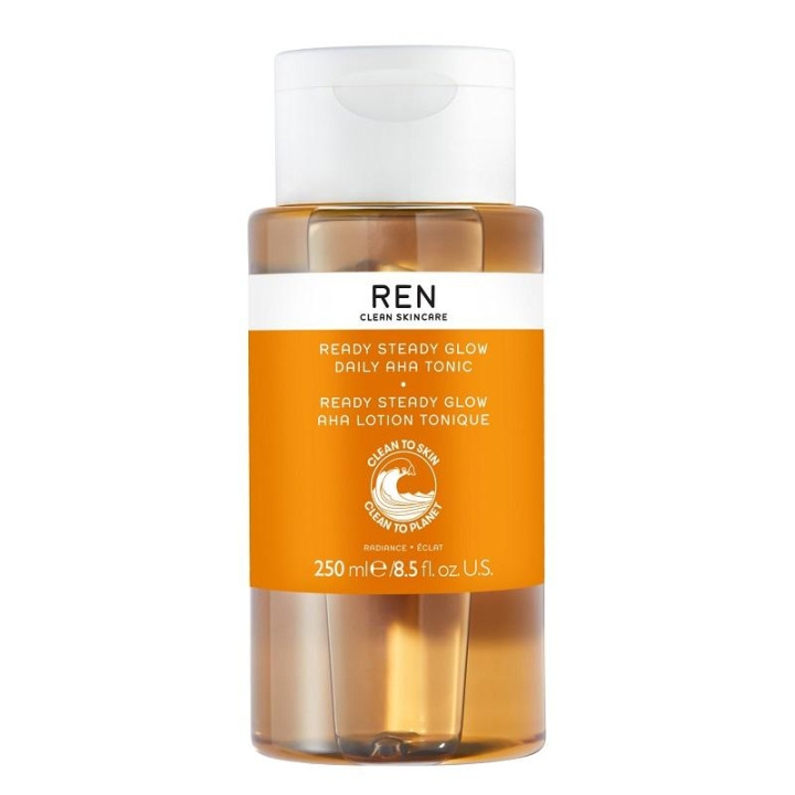 REN Radiance Skincare Ready Steady Glow Daily Aha Tonic 250ml in the group BEAUTY & HEALTH / Skin care / Face / Cleaning at TP E-commerce Nordic AB (C13905)