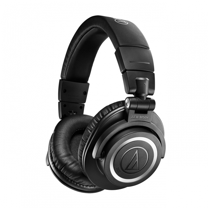 Audio-Technica ATH-M50XBT2 in the group HOME ELECTRONICS / Audio & Picture / Headphones & Accessories / Headphones at TP E-commerce Nordic AB (C23114)