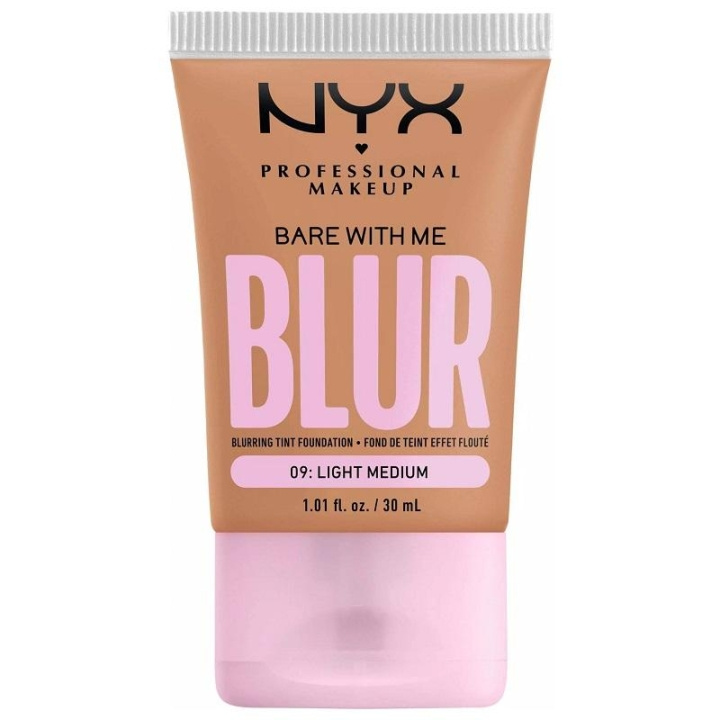 NYX PROF. MAKEUP Bare With Me Blur Tint Foundation 30ml 09 Light Medium in the group BEAUTY & HEALTH / Makeup / Facial makeup / Foundation at TP E-commerce Nordic AB (C28982)