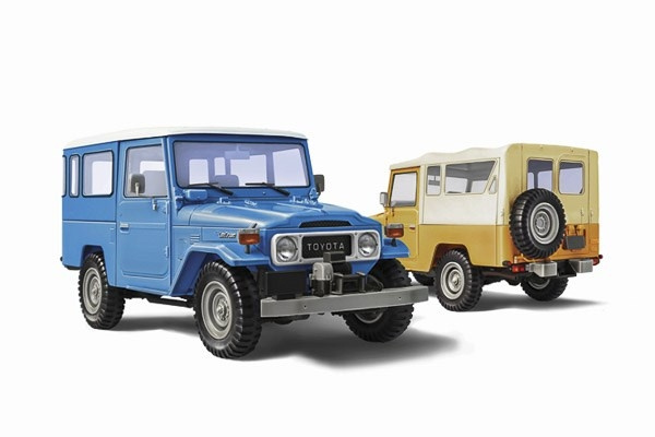 ITALERI 1:24 Toyota Land Cruiser BJ-44 Soft/Hard Top in the group Sport, leisure & Hobby / Hobby / Plastic models / Cars at TP E-commerce Nordic AB (C29755)