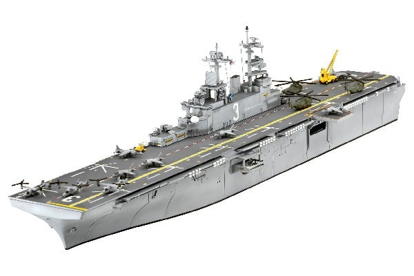 Revell Assault Carrier USS WASP CLASS in the group Sport, leisure & Hobby / Hobby / Plastic models / Ships at TP E-commerce Nordic AB (C30572)