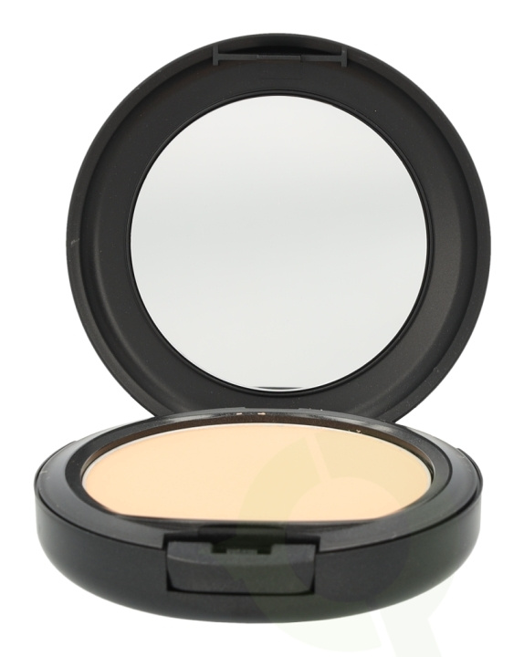 MAC Studio Fix Powder Plus Foundation 15 gr C3 in the group BEAUTY & HEALTH / Makeup / Facial makeup / Foundation at TP E-commerce Nordic AB (C41666)