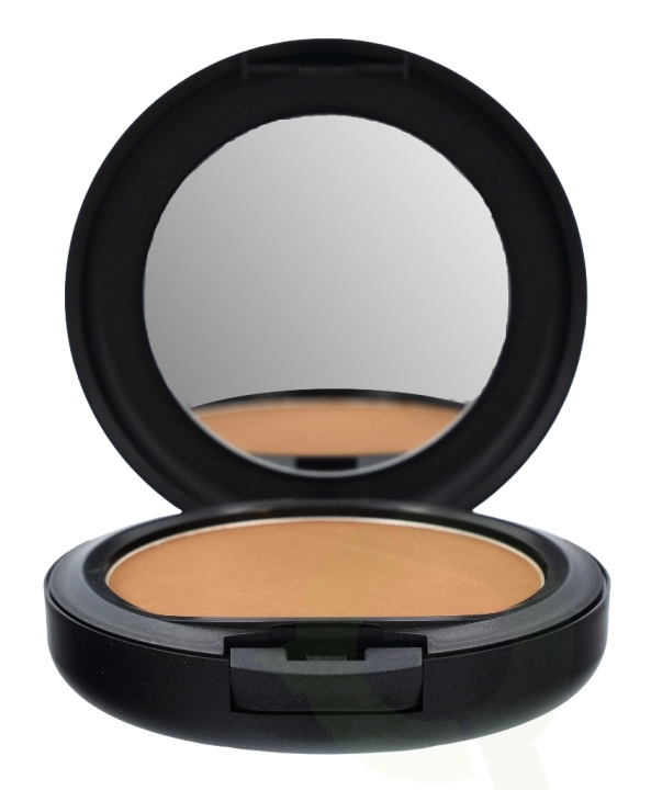 MAC Studio Fix Powder Plus Foundation 15 gr C8 in the group BEAUTY & HEALTH / Makeup / Facial makeup / Foundation at TP E-commerce Nordic AB (C41671)