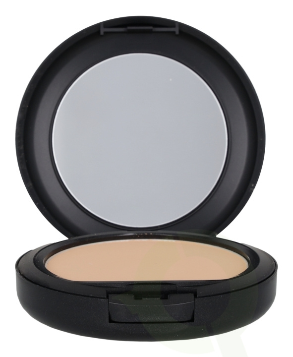 MAC Studio Fix Powder Plus Foundation 15 gr NC30 in the group BEAUTY & HEALTH / Makeup / Facial makeup / Foundation at TP E-commerce Nordic AB (C41675)