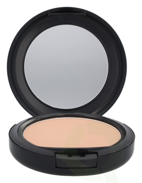 MAC Studio Fix Powder Plus Foundation 15 gr NW22 in the group BEAUTY & HEALTH / Makeup / Facial makeup / Foundation at TP E-commerce Nordic AB (C41683)