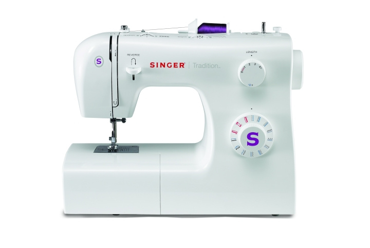 Singer Tradition 2263 -ompelukone in the group HOME, HOUSEHOLD & GARDEN / Household appliances / Sewing machine & Accessories / Sewing machines at TP E-commerce Nordic AB (C43731)