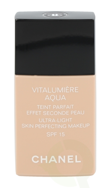 Chanel Vitalumiere Aqua Ultra-Light Makeup SPF15 30 ml #30 Beige in the group BEAUTY & HEALTH / Makeup / Facial makeup / Foundation at TP E-commerce Nordic AB (C49680)