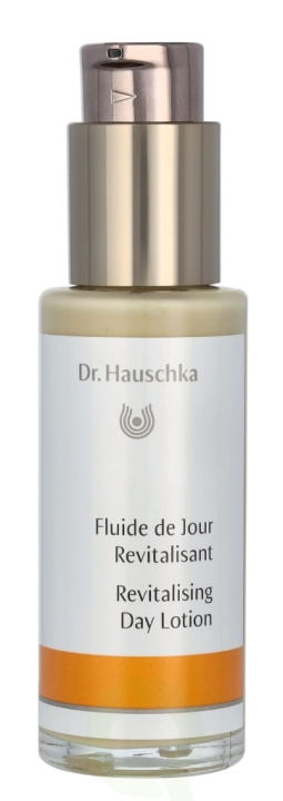 Dr. Hauschka Revitalising Day Lotion 50 ml Revives Pale Dehydrated Skin With Apricot in the group BEAUTY & HEALTH / Skin care / Face / Face creams at TP E-commerce Nordic AB (C50857)