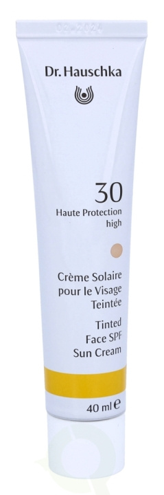 Dr. Hauschka Tinted Face Sun Cream SPF30 40 ml in the group BEAUTY & HEALTH / Skin care / Tanning / Sunscreen at TP E-commerce Nordic AB (C50881)