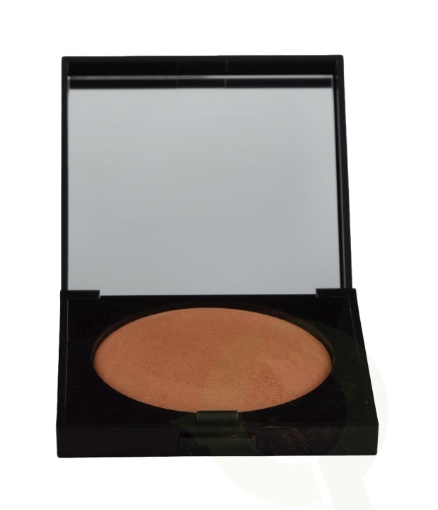 Laura Mercier Matte Radiance Baked Powder 7.5 gr Bronze 04 in the group BEAUTY & HEALTH / Makeup / Facial makeup / Powders at TP E-commerce Nordic AB (C53117)