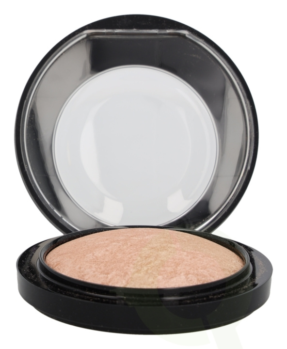 MAC Mineralize Skinfinish Natural 10 gr Soft And Gentle in the group BEAUTY & HEALTH / Makeup / Facial makeup / Powders at TP E-commerce Nordic AB (C53677)