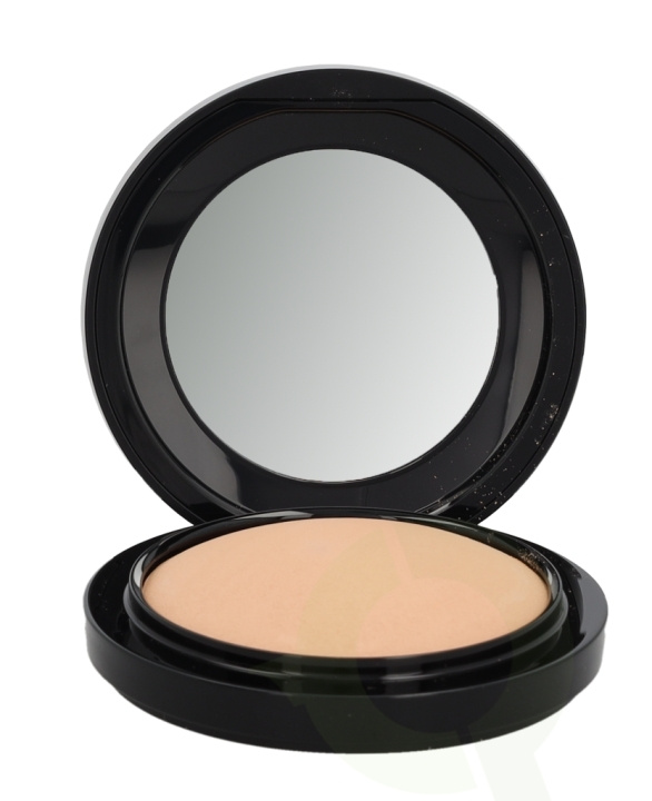 MAC Mineralize Skinfinish Natural 10 gr Medium Golden in the group BEAUTY & HEALTH / Makeup / Facial makeup / Powders at TP E-commerce Nordic AB (C53682)