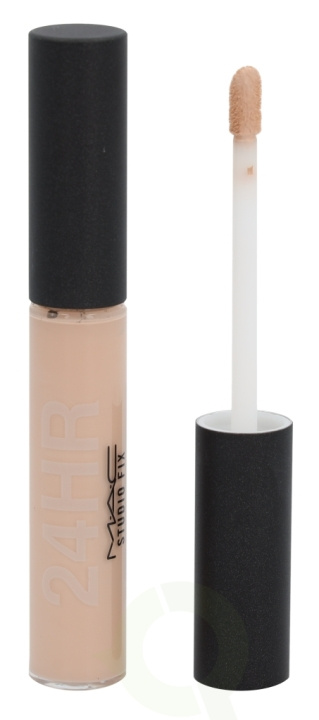 MAC Studio Fix 24-Hour Smooth Wear Concealer 7 ml NW22 in the group BEAUTY & HEALTH / Makeup / Facial makeup / Concealer at TP E-commerce Nordic AB (C53783)