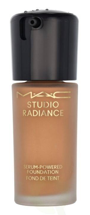 MAC Studio Radiance Serum-Powered Foundation 30 ml #NC35 in the group BEAUTY & HEALTH / Makeup / Facial makeup / Foundation at TP E-commerce Nordic AB (C63975)