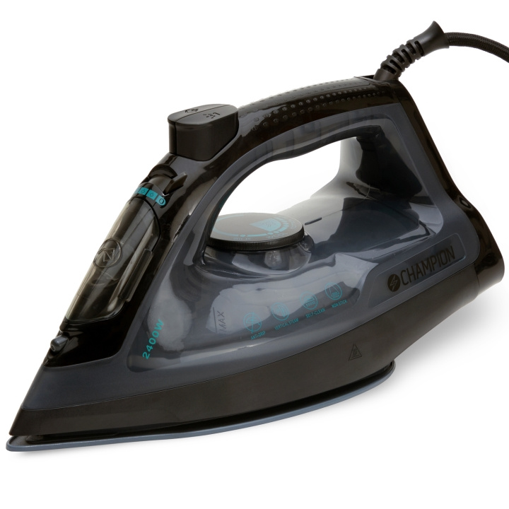 Champion Ångstrykjärn Ceramic 2400W SJ500 Svart in the group HOME, HOUSEHOLD & GARDEN / Clothes care / Irons at TP E-commerce Nordic AB (C65334)