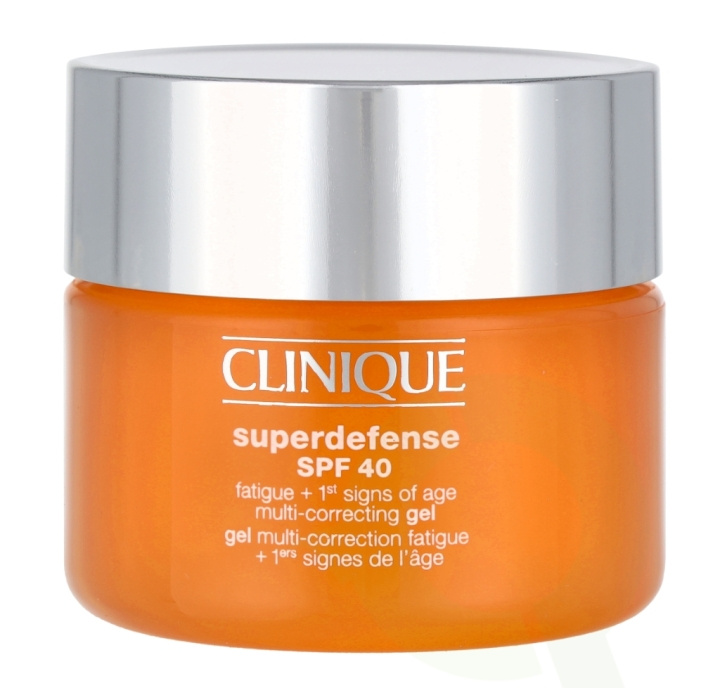 Clinique Superdefense Gel SPF40 30 ml in the group BEAUTY & HEALTH / Skin care / Face / Face creams at TP E-commerce Nordic AB (C65581)