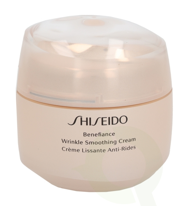 Shiseido Benefiance Wrinkle Smoothing Day Cream 75 ml in the group BEAUTY & HEALTH / Skin care / Face / Face creams at TP E-commerce Nordic AB (C65650)