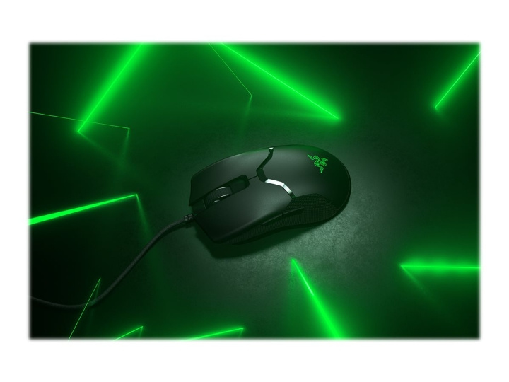 Razer Viper 8KHz Optical Wired Black in the group COMPUTERS & PERIPHERALS / GAMING / Mice at TP E-commerce Nordic AB (C66399)