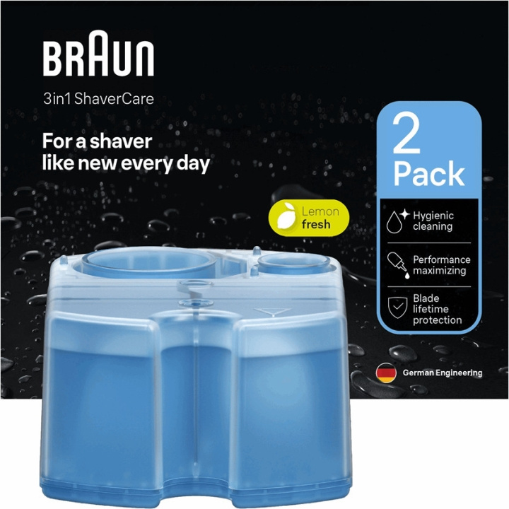 Braun CCR2 3-in-1 ShaverCare cleaning kit in the group BEAUTY & HEALTH / Hair & Styling / Shaving & Trimming / Shavers accessories at TP E-commerce Nordic AB (C68585)