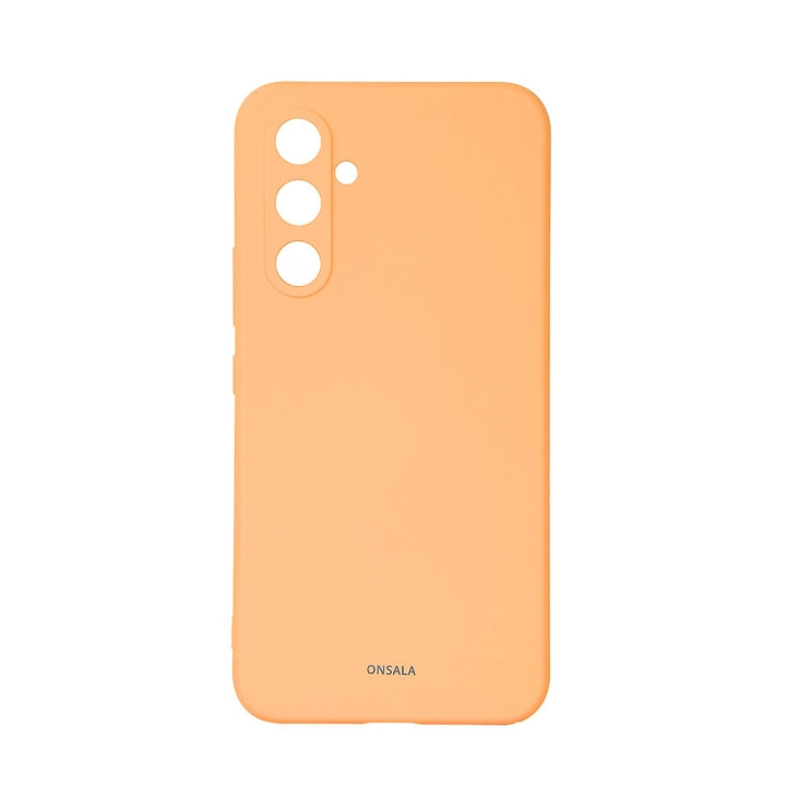 Onsala Phone Case with Silicone Feel Apricot - Samsung A55 5G in the group SMARTPHONE & TABLETS / Phone cases / Samsung at TP E-commerce Nordic AB (C71201)