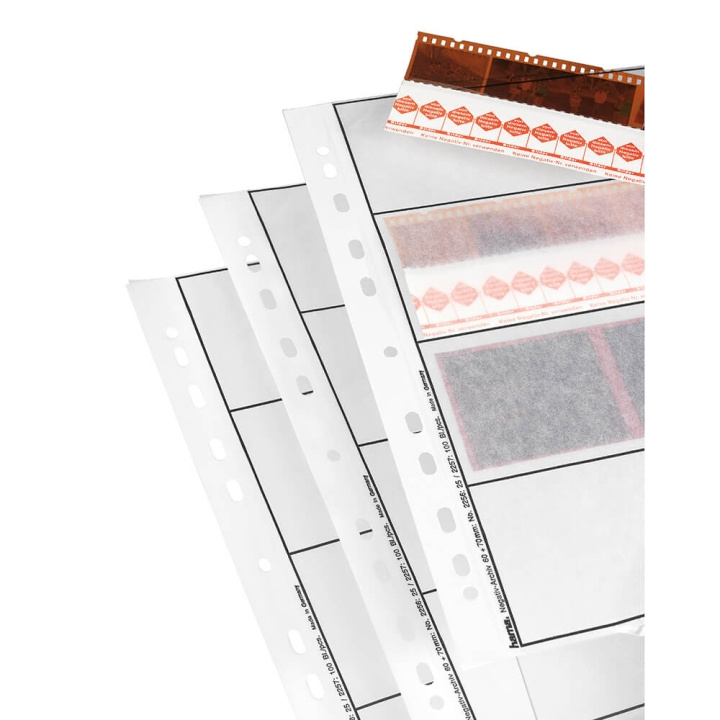 Hama Negative Glassine 4 Strips x3 Negatives 6x6cm x25pcs in the group HOME ELECTRONICS / Photo & Video / Photo equipment / Other at TP E-commerce Nordic AB (C71638)