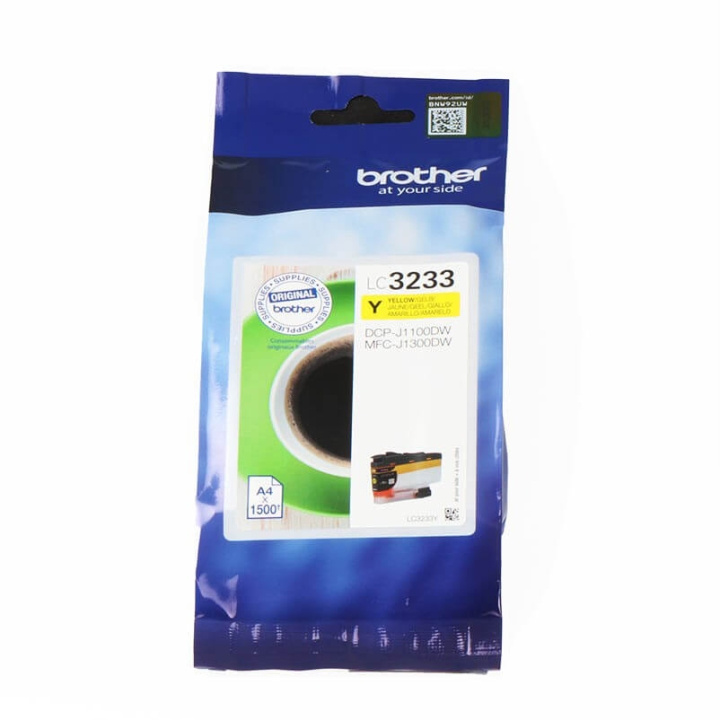 Brother Ink LC3233Y LC-3233 Yellow in the group COMPUTERS & PERIPHERALS / Printers & Accessories / Ink & Toner / Ink cartridges / Brother at TP E-commerce Nordic AB (C71648)