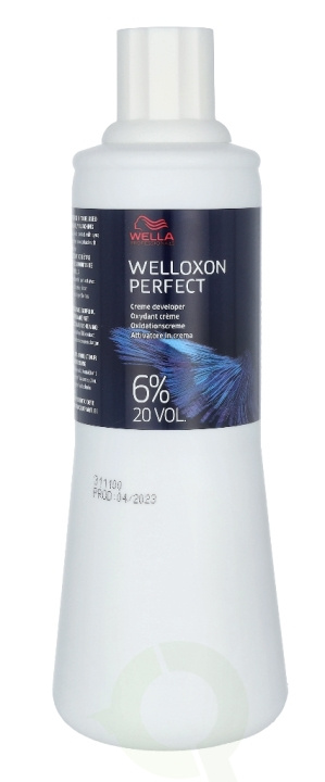 Wella Welloxon Perfect Creme Developer 500 ml 6% 20Vol. in the group BEAUTY & HEALTH / Hair & Styling / Hair care / Hair Dye / Hair Dye & Color bombs at TP E-commerce Nordic AB (C73946)