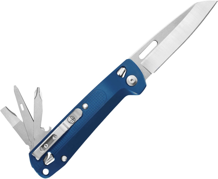 Leatherman Free K2 multifunctional tool, Navy in the group Sport, leisure & Hobby / Outdoor recreation / Multi-tools at TP E-commerce Nordic AB (C75370)