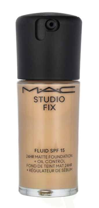 MAC Studio Fix Fluid Foundation SPF15 30 ml C40 in the group BEAUTY & HEALTH / Makeup / Facial makeup / Foundation at TP E-commerce Nordic AB (C75927)