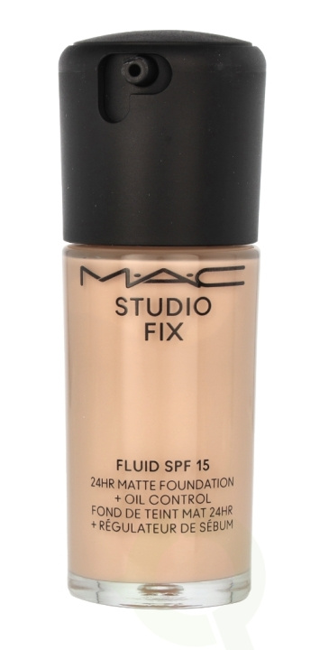 MAC Studio Fix Fluid Foundation SPF15 30 ml NW10 in the group BEAUTY & HEALTH / Makeup / Facial makeup / Foundation at TP E-commerce Nordic AB (C75966)