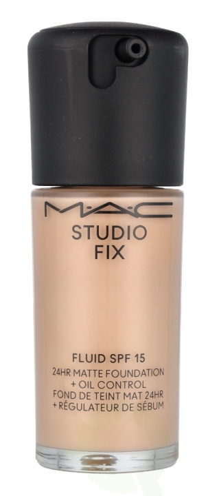 MAC Studio Fix Fluid Foundation SPF15 30 ml NW13 in the group BEAUTY & HEALTH / Makeup / Facial makeup / Foundation at TP E-commerce Nordic AB (C76012)