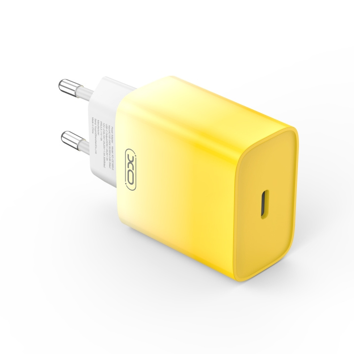 XO väggladdare CE18 PD 30W 1x USB-C gul-vit in the group SMARTPHONE & TABLETS / Chargers & Cables / Wall charger / Wall charger USB-C at TP E-commerce Nordic AB (C79290)