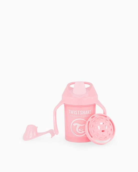 Twistshake Mini Cup 4+m Pastel Pink 230 ml in the group TOYS, KIDS & BABY PRODUCTS / Eat & Drink / Baby bottle & Accessories at TP E-commerce Nordic AB (C81025)