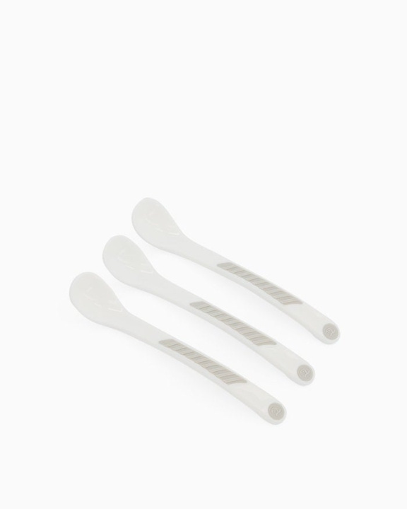 Twistshake Feeding Spoon Set 6+m White 3-pack in the group TOYS, KIDS & BABY PRODUCTS / Eat & Drink / Children\'s tableware at TP E-commerce Nordic AB (C81031)